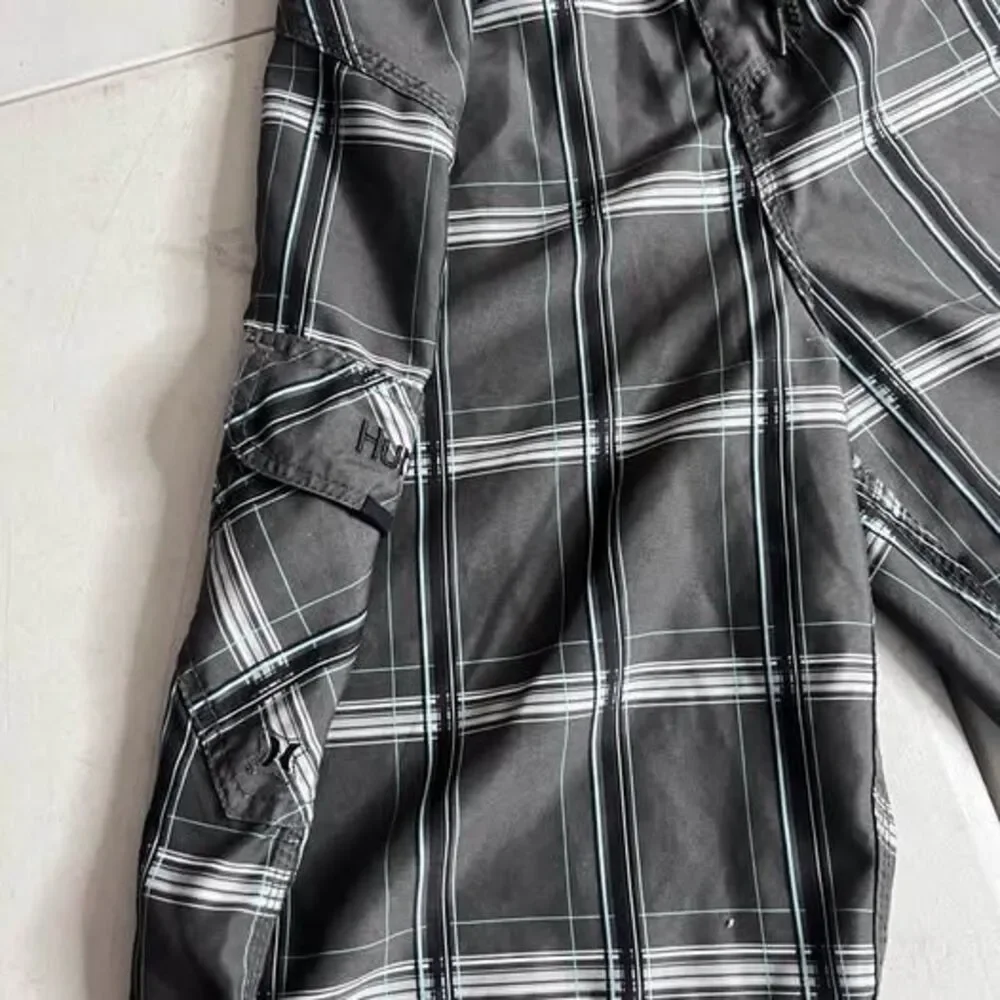 Hurley Plaid Board Shorts grey men’s size 36